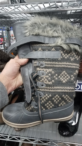 Thrift Store «Goodwill Store», reviews and photos