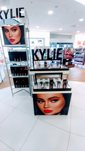 Hair Salon «Ulta Beauty», reviews and photos, 45 Gosling Rd, Newington, NH 03801, USA