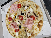 Photos du propriétaire du Pizzeria Pizza chez la cé à Échenans - n°1