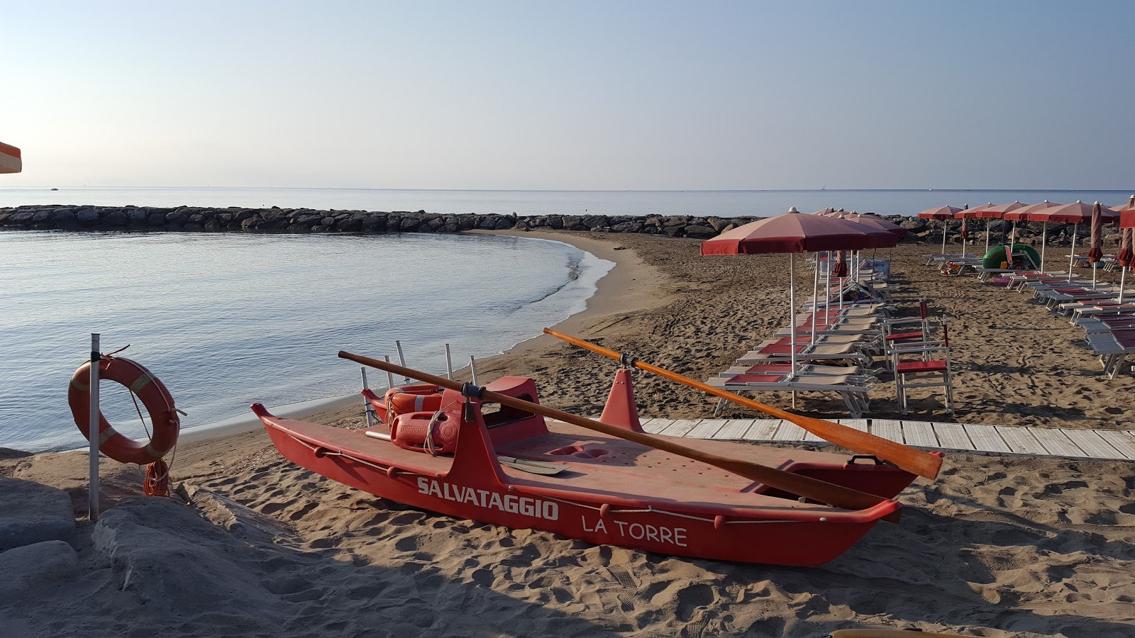 Foto de Spiaggia Ughetto área parcialmente resortada