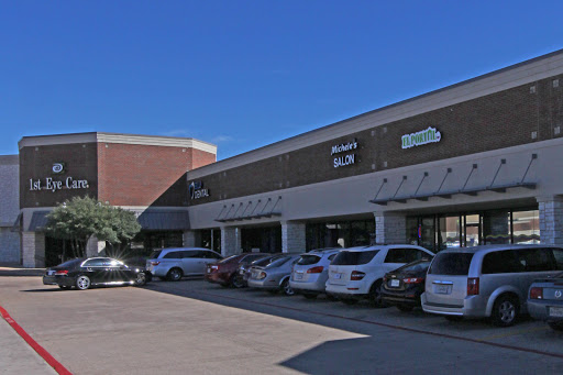 Mills Pointe Shopping Center