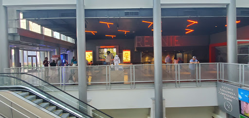 Movie Theater «B&B Theatres KC Extreme Screen Union Station», reviews and photos, 30 W Pershing Rd, Kansas City, MO 64108, USA