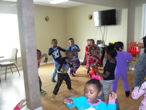 Day Care Center «Zion Kidz Academy & Learning Center», reviews and photos, 1004 N Jefferson St, Lancaster, TX 75146, USA