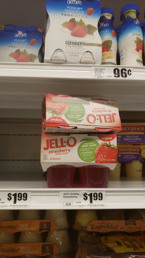 Grocery Store «H-E-B Grocery», reviews and photos, 5000 32nd St, Groves, TX 77619, USA