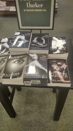 Book Store «Barnes & Noble Bookstores», reviews and photos, 2325 S Stemmons Fwy #401, Lewisville, TX 75067, USA