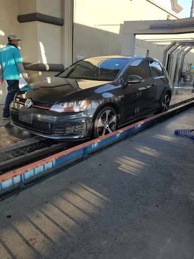 Car Wash «Mission Grove Car Wash», reviews and photos, 383 E Alessandro Blvd, Riverside, CA 92508, USA