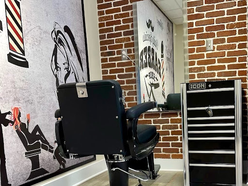 Barber Shop «Rosslyn Barber Shop», reviews and photos, 1700 N Moore St #350, Arlington, VA 22209, USA