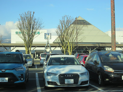 松本空港駐車場