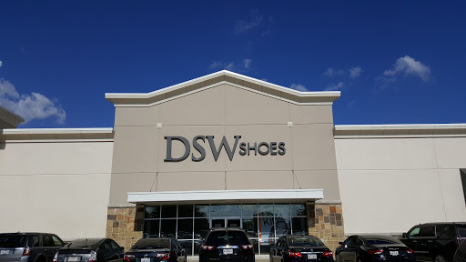 Shoe Store «DSW Designer Shoe Warehouse», reviews and photos, 7463 Youree Dr, Shreveport, LA 71105, USA