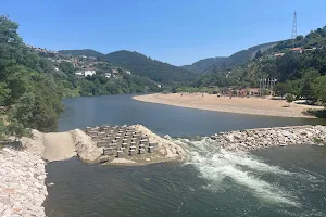 Praia fluvial de Palheiros e Zorro image