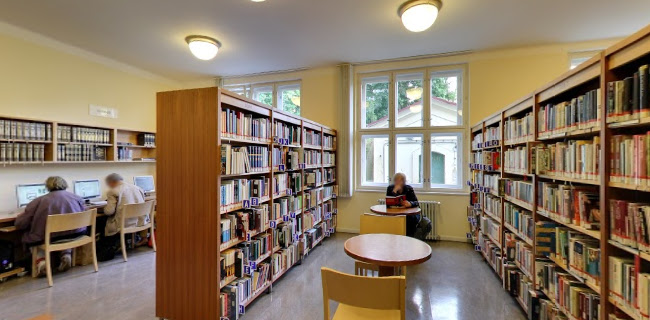 Městská knihovna v Praze - Korunní