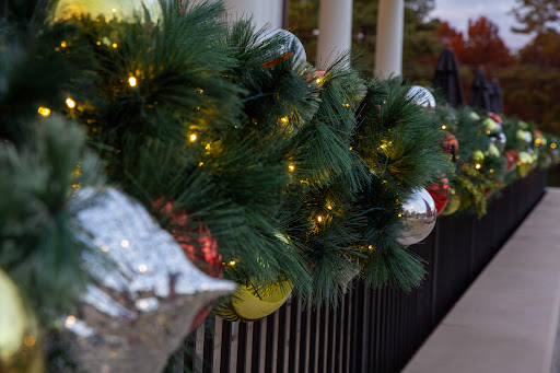 Shopping Mall «Shops of Saddle Creek», reviews and photos, 7509 Poplar Ave #1, Germantown, TN 38138, USA