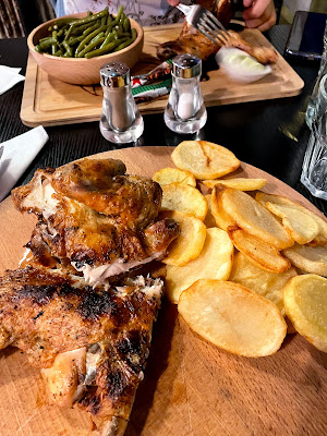 Le Poulet en Feu à Montreuil