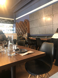 Atmosphère du Restaurant français BHV 2.1 restaurant et bistrot a vin à Riom - n°2