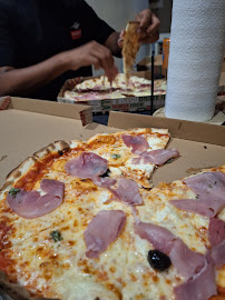 Plats et boissons du Pizzeria LA PIZZA à Gréoux-les-Bains - n°9