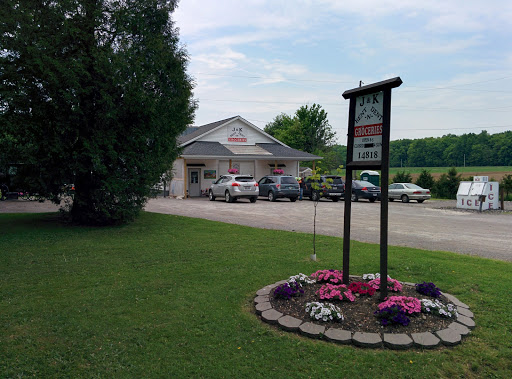 Grocery Store «JNK Bent & Dent Groceries», reviews and photos, 14818 Nash Rd, Burton, OH 44021, USA