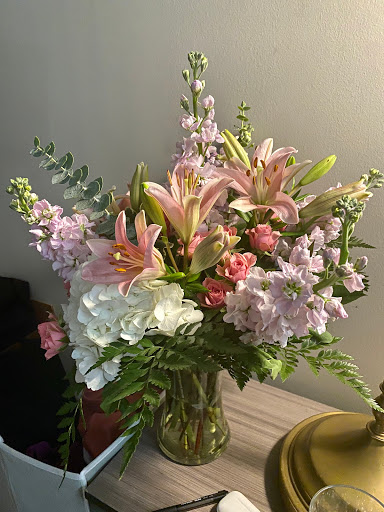 Florist «The Flower Shop», reviews and photos, 1700 Monticello Rd, Charlottesville, VA 22902, USA