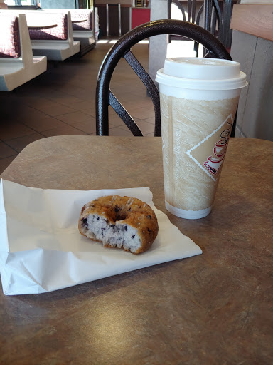 Donut Shop «BoSa Donuts», reviews and photos, 155 E Williams Field Rd, Gilbert, AZ 85295, USA