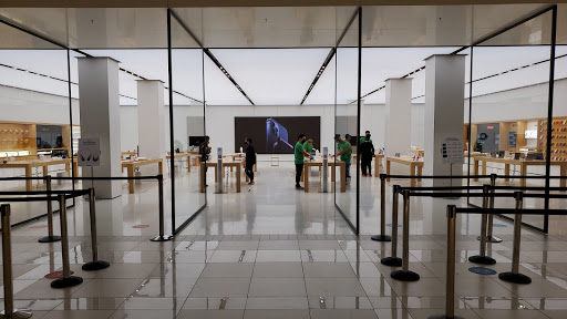 Computer Store «Apple Menlo Park», reviews and photos, 55 Parsonage Rd, Edison, NJ 08837, USA