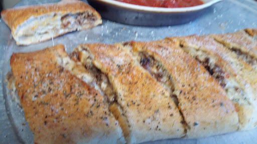 Pizza Restaurant «Cedar Cliff Pizza», reviews and photos, 1055 Carlisle Rd, Camp Hill, PA 17011, USA