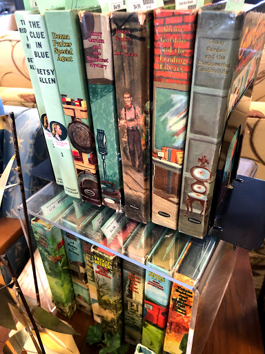 Thrift Store «Agrace Thrift Store», reviews and photos, 2402 E Springs Dr, Madison, WI 53704, USA