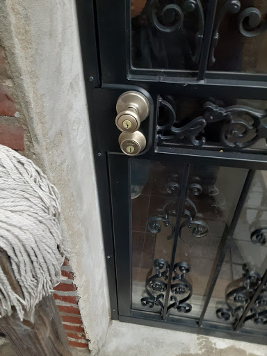 Key Duplication Service «KeyMe», reviews and photos, 3716 Maple Ave, Dallas, TX 75219, USA