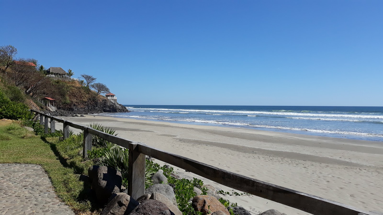 Foto de El Carrizal beach - lugar popular entre os apreciadores de relaxamento