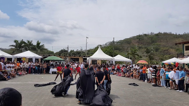 Unidad Educativa Particular "Francés" - Vuelta Larga