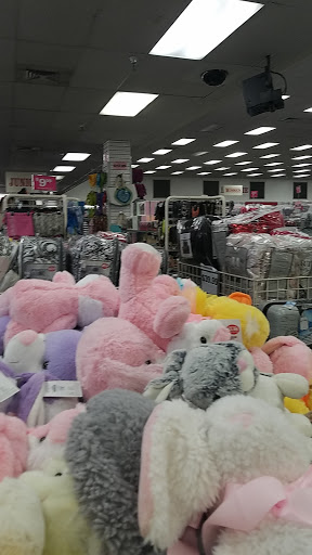 Discount Store «Fallas Paredes Discount Stores», reviews and photos, 1222 Shaver St, Pasadena, TX 77506, USA