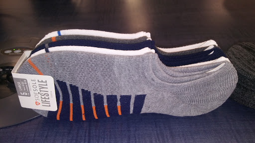 Shoe Store «Rack Room Shoes», reviews and photos, 5443 Factory Shops Blvd #220, Ellenton, FL 34222, USA