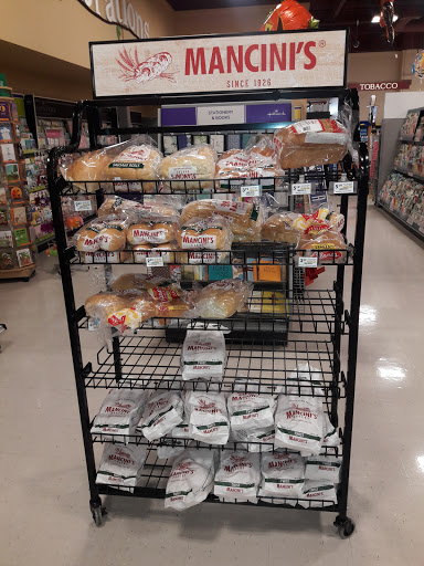 Supermarket «Giant Eagle Supermarket», reviews and photos, 1800 McKees Rocks Rd, McKees Rocks, PA 15136, USA