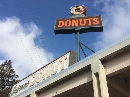Donut Shop «Supreme Doughnut», reviews and photos, 1093 Foxworthy Ave, San Jose, CA 95118, USA