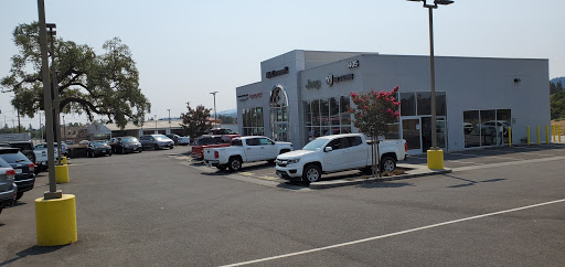 Jeep Dealer «McConnell Chrysler Dodge Jeep Ram», reviews and photos, 1405 Healdsburg Ave, Healdsburg, CA 95448, USA