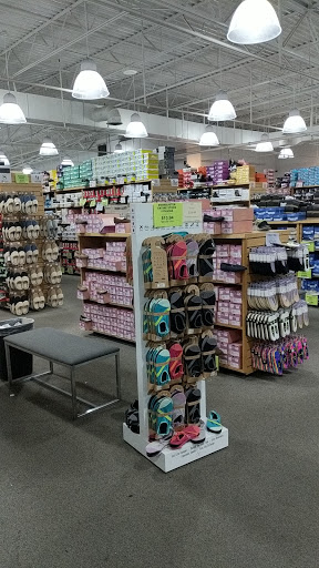 Shoe Store «Shoe Station», reviews and photos, 1935 Cobbs Ford Rd, Prattville, AL 36066, USA