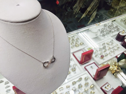 Jeweler «Casa De Oro Fine Jewelry», reviews and photos, 147 E Commerce St, San Antonio, TX 78205, USA