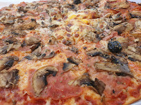 Plats et boissons du Pizzeria L'Occitane à Fontenilles - n°14