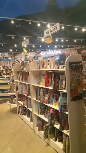 Comic Book Store «Vault of Midnight», reviews and photos, 1226 Library St, Detroit, MI 48226, USA