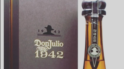 Party Store «Express Tobacco Vapor & Liqour Outlet», reviews and photos, 704 S Lapeer Rd, Lake Orion, MI 48362, USA