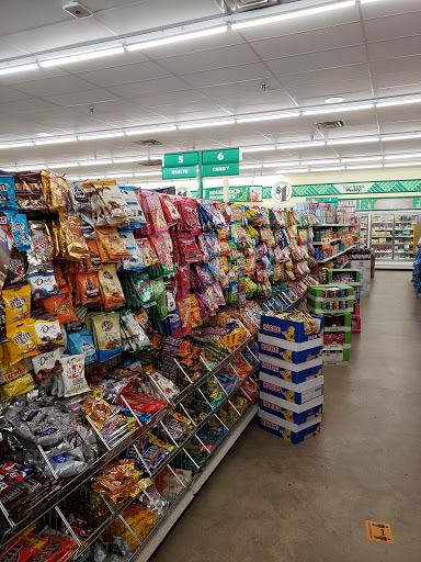 Dollar Store «Dollar Tree», reviews and photos, 534 10th St e, Floresville, TX 78114, USA