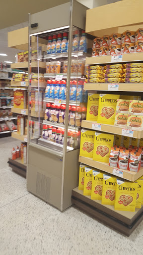 Supermarket «Publix Super Market at Baytree Village», reviews and photos, 1741 Gornto Rd, Valdosta, GA 31601, USA