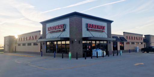 Grocery Store «Fareway Grocery», reviews and photos, 8400 NICC Dr, Peosta, IA 52068, USA