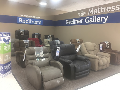 Appliance Store «P.C. Richard & Son», reviews and photos, 2501 Grand Concourse, Bronx, NY 10468, USA