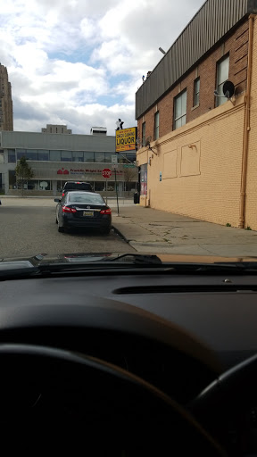 Liquor Store «New Center Liquor Store», reviews and photos, 7400 Woodward Ave, Detroit, MI 48202, USA