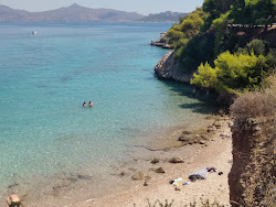 Skliri Beach'in fotoğrafı çok temiz temizlik seviyesi ile