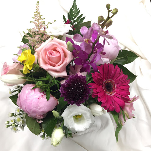 Florist «Rogers Park Florist», reviews and photos, 1415 W Morse Ave, Chicago, IL 60626, USA