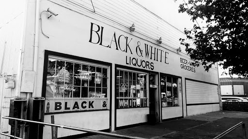 Liquor Store «Black & White Liquor», reviews and photos, 4051 San Pablo Ave, Emeryville, CA 94608, USA