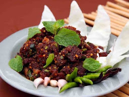 ลาบยโสครัวนายศักดิ์