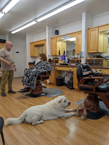 Barber Shop «Eagles Nest Barbershop», reviews and photos, 61 Eagles Nest Rd, Waynesville, NC 28786, USA