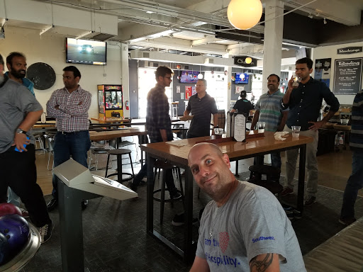 Bowling Alley «Bowlounge», reviews and photos, 167 Turtle Creek Blvd #103, Dallas, TX 75207, USA