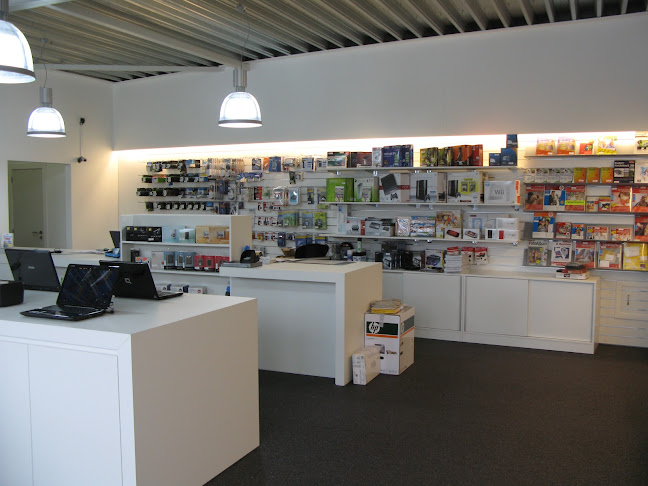 Beoordelingen van Poweron in Beringen - Computerwinkel